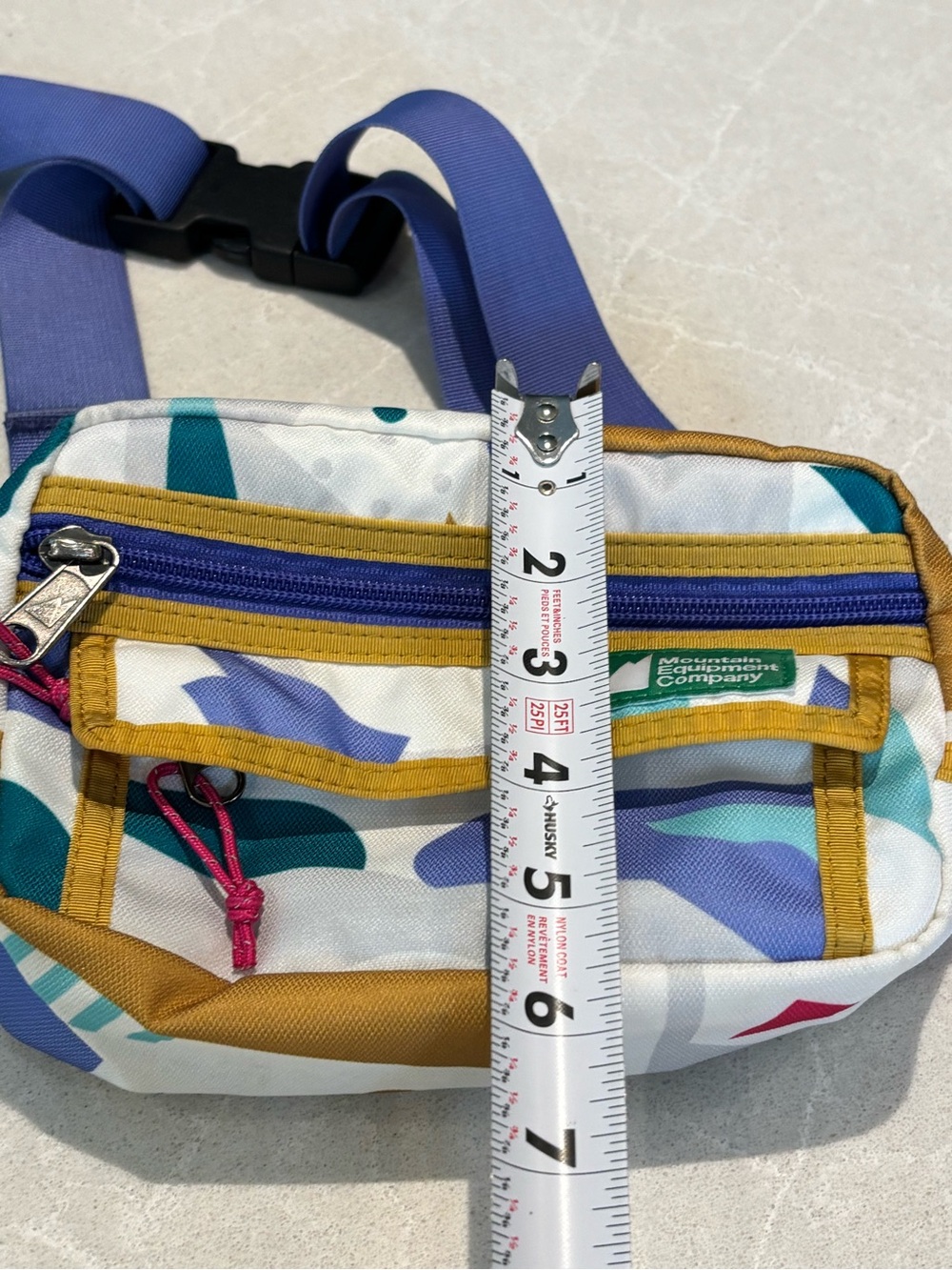 MEC Mountain Equipment Company Geometric Retro Hip Pack Fanny Bag Flaws - Picture 11 of 16